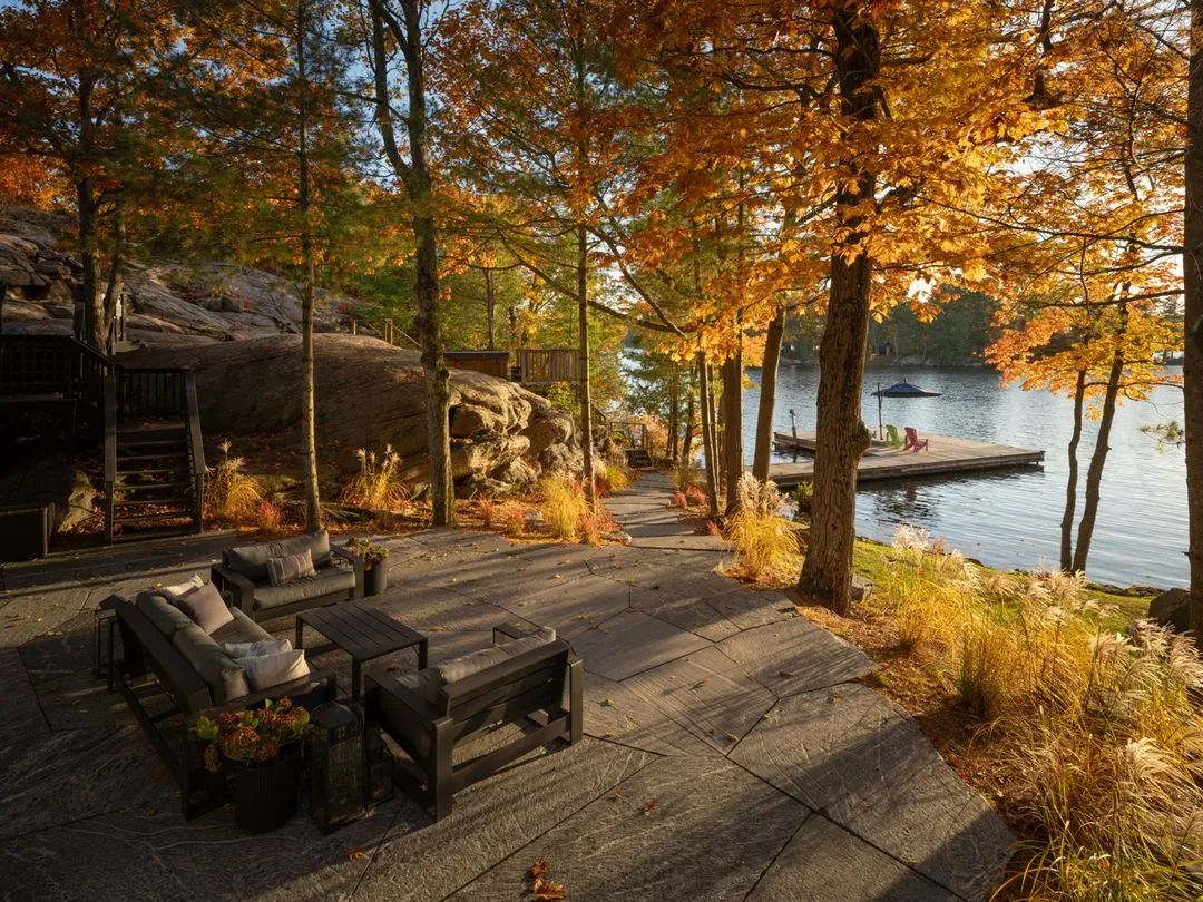 Lakefront deck